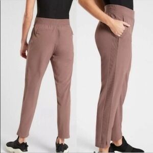 ATHLETA Brooklyn Ankle Pant in Mineral Brown High Rise Size 0 casual comfort
